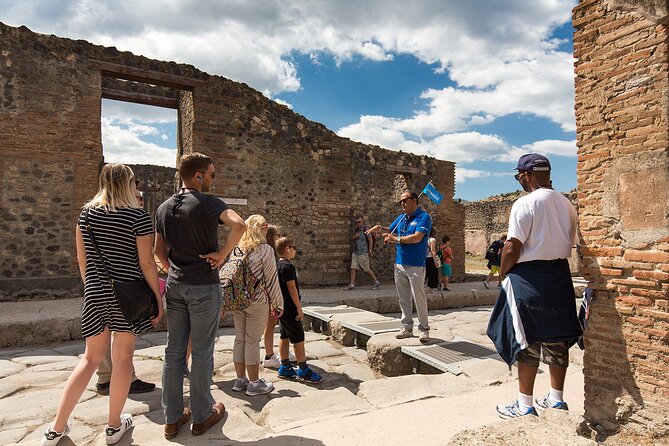 Skip the Line: Pompeii Express Small Group Guided Tour - Tour Experience
