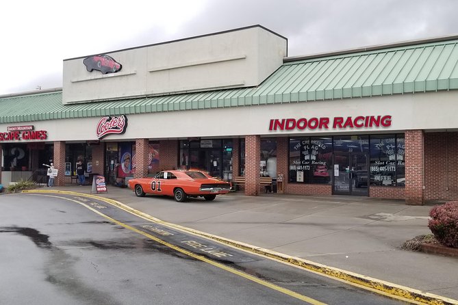 Slot Cars Racing Experience in Pigeon Forge - Family-Friendly Features