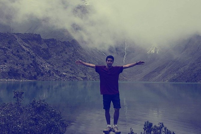 Small Group Humantay Lake and Salkantay Mountain Hike From Cusco - Participant Requirements