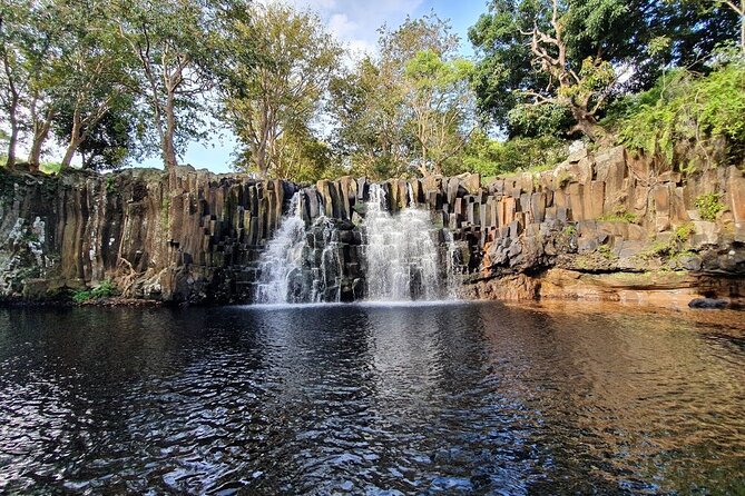 South of Mauritius :Full Day Package Including Chamarel Coloured Earth & Lunch - Chamarel Colored Earth and Waterfalls