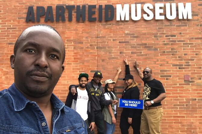 Soweto, Apartheid Museum & Constitution Hill Day Tour - Accessibility Features