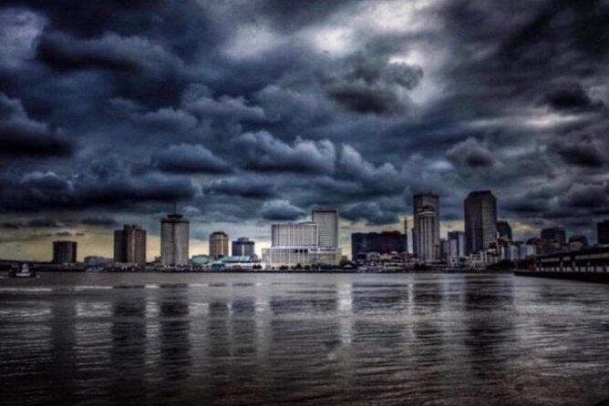 Spooky Tales of the French Quarter Review - Atmosphere and Ambiance of the Quarter