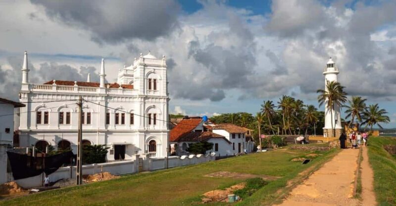Sri Lanka: Discovery Tour to South Coast to Culture Capital - Included Services