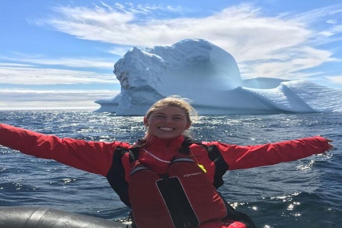 St. John'S Small Group Tour With Iceberg Quest Boat Cruise - Pickup and Meeting Details
