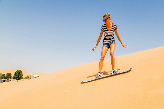 Sundowner Dune Safari With Dinner - Barbecue Dinner Buffet