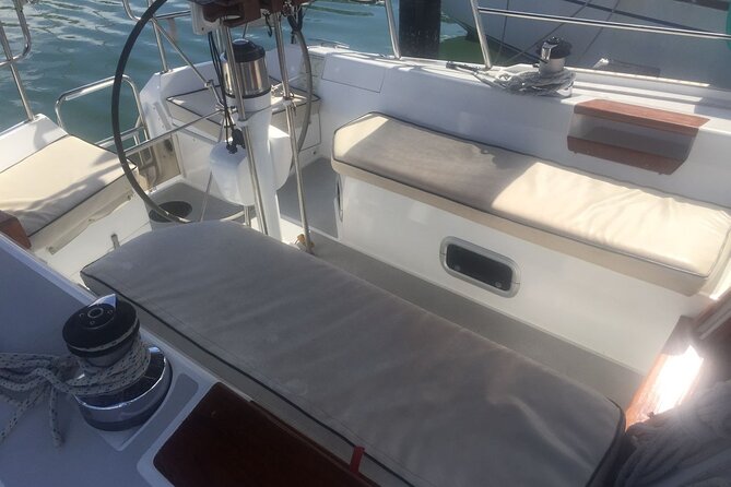 Sunset in Private Sailboat 4 Hrs up to 15 Pax - Meeting Details