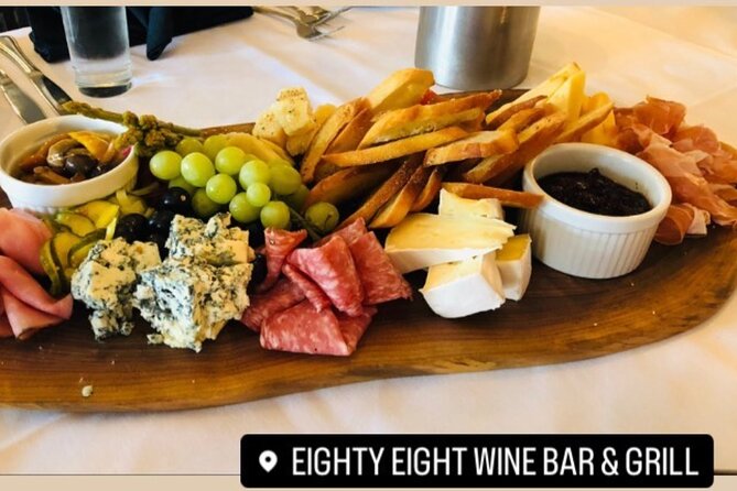 Sunset Niagara-On-The-Lake Small Group Wine Tour With Dinner - Tour Experience and Feedback