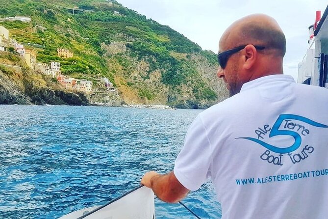Sunset Private Boat Tour of Cinque Terre With Traditional Ligurian Gozzo - Tour Duration and Schedule