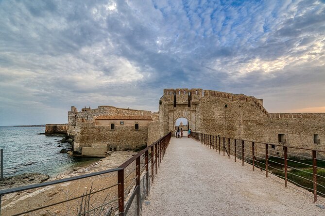 Syracuse Private Shore Excursion: Archaeological Park and Ortigia - Guided Walk Through Ortygia