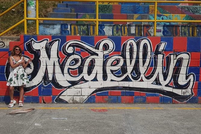 The Best Comuna 13 Graffiti Tour, Plaza Botero and Cable Cars - Tracing Comuna 13s Remarkable Transformation