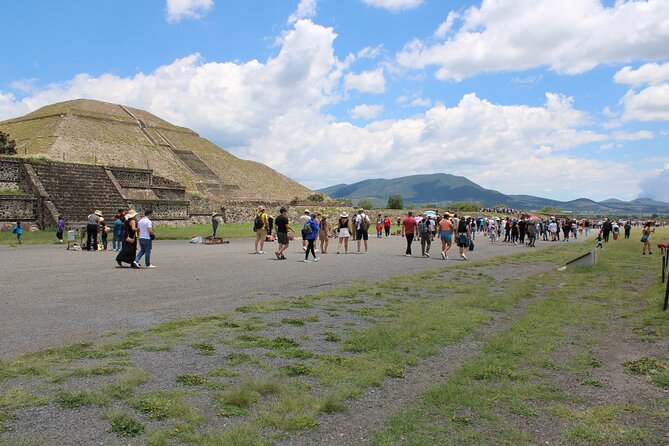 The Best Tour to Teotihuacán From Mexico City - Communication and Logistics