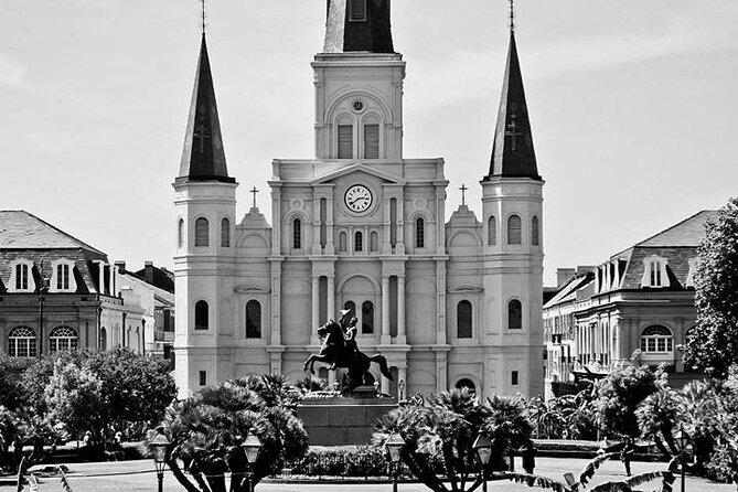 The New Orleans Darkness Tour - Tales of Murder and Scandal