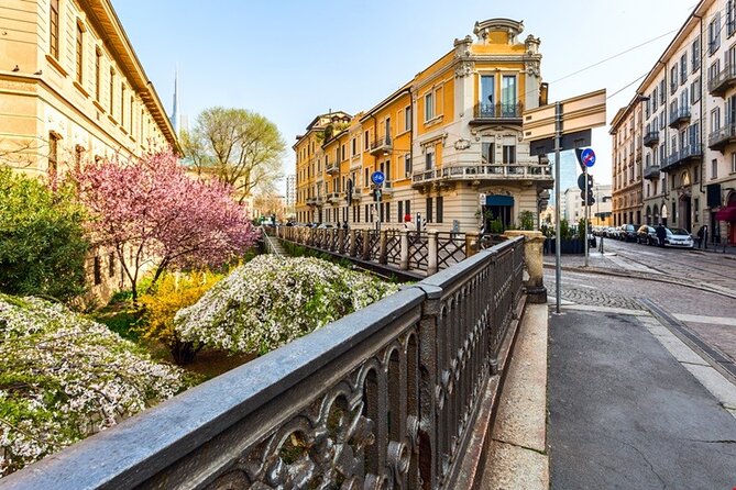 The Secrets of Brera Private Tour: the District & Pinacoteca Guided Tour - Accessibility Features
