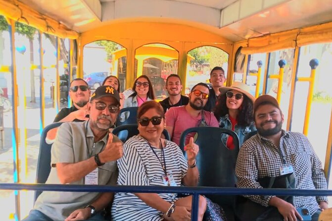 TLAQUEPAQUENSE DAY, Tram + Workshops + Gastronomy - Clay Modeling Workshop