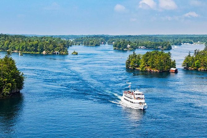 Toronto, Niagara Falls & Thousand Islands VIP 2–Day Trip - Pickup and Meeting Details