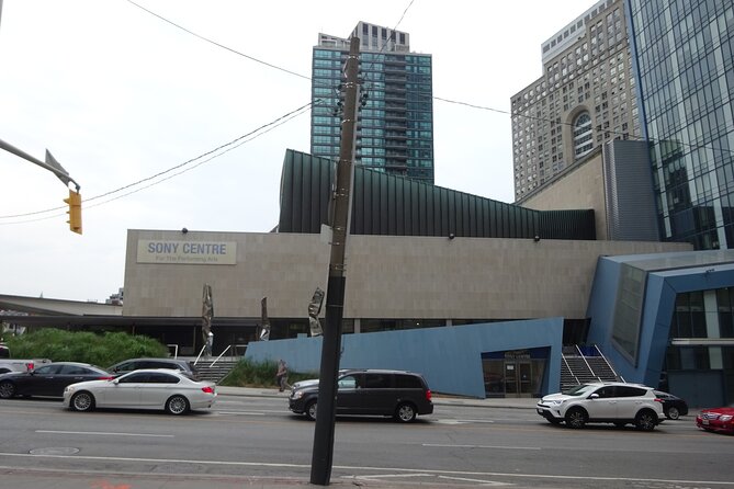 Toronto Self-Guided Walking Tour and Scavenger Hunt - Tour Logistics