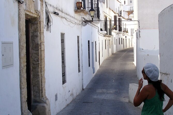 Tour in Vejer: Arab, Jewish and Christian History of Vejer, Cádiz - Booking Process and Cancellation Policy