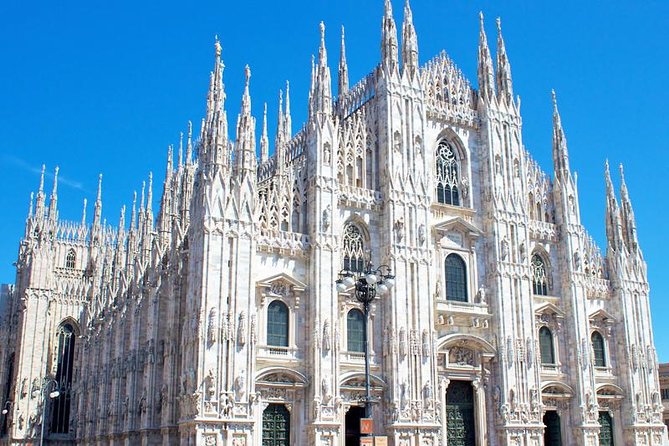 Tour of Milan Cathedral & Rooftop for Kids & Families With Skip-The-Line Tickets - Panoramic Cathedral Vistas