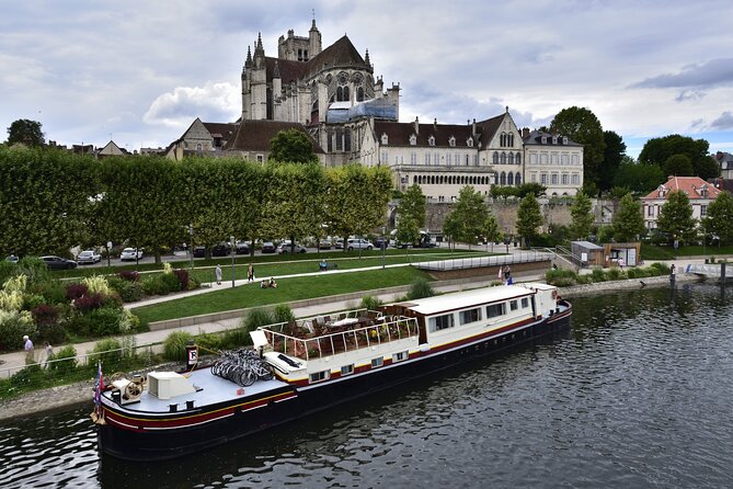 Touristic Highlights of Auxerre a Private Half Day Tour (4 Hours) With a Local - Inclusions of the Tour