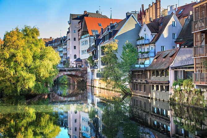 Traditional German Food and Nuremberg Old Town Private Tour - Dining Experience