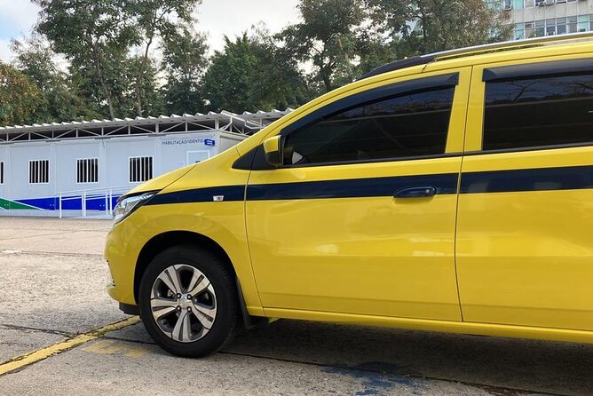 TRANSFER OUT - 4 Passengers GIG or SDU or MAUÁ PORT - Accessibility Features