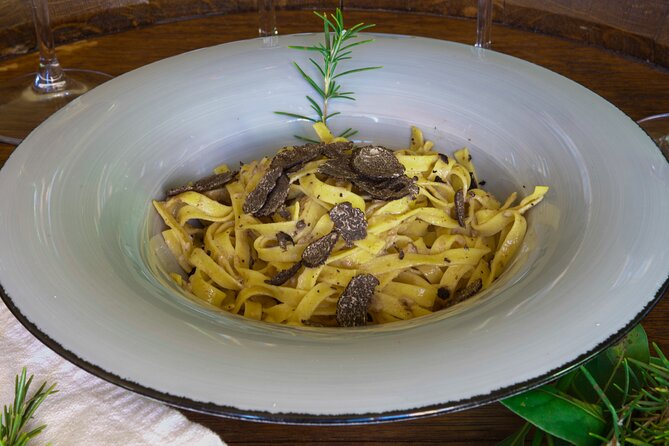 Truffle Hunting & Truffle Cooking Class - Hearing From Satisfied Travelers Experiences