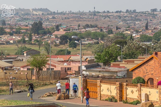 Ultimate Johannesburg Soweto Experience With Apartheid Museum - Taking in Soweto