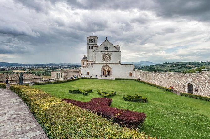 Umbria The Way Of Saint Francis Private Tour - Visiting the Sanctuary of Greccio