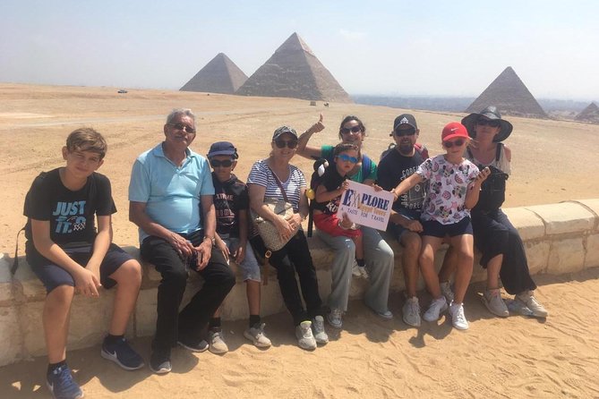 Unique Tour to Giza Pyramids, Egyptian Museum & Khan El-Khalili - Strolling Through Moez Street