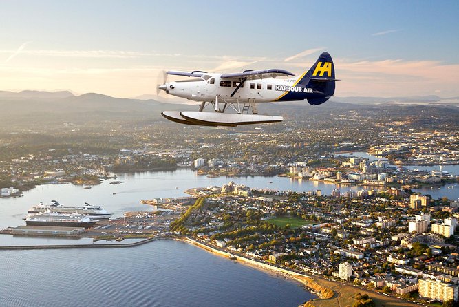 Vancouver to Victoria Seaplane Day Trip and Whale Watching Tour - Meeting Point and Check-In
