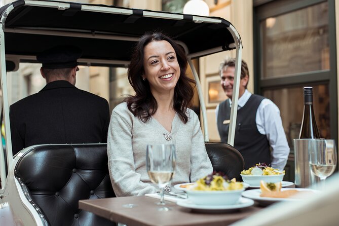 Vegan Sightseeing Tour in an Electro Vintage Car Incl. Schnitzel - Historic Center Sightseeing