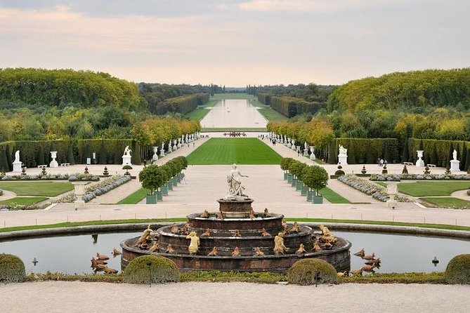 Versailles: 2-Hour Private Tour for Families & Children - Confirmation and Accessibility Considerations