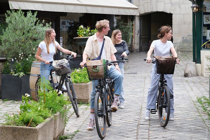 Versailles: Bike Rental, Different Sizes - Recommendations and Considerations