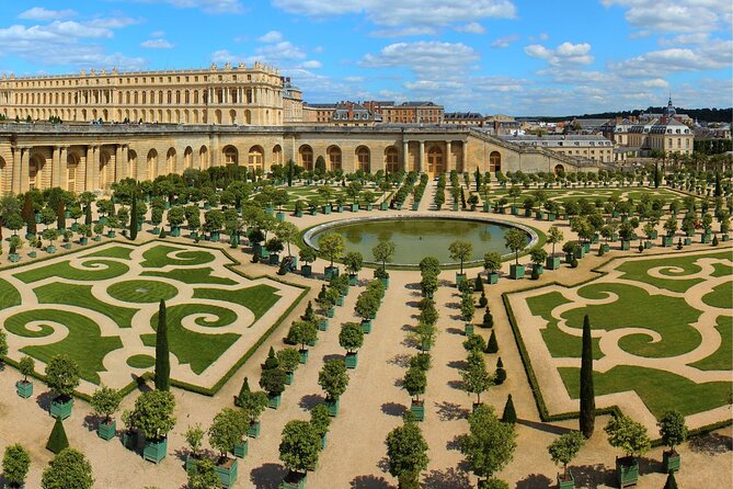 Versailles Palace Audio Tour Review - Navigating the Estate