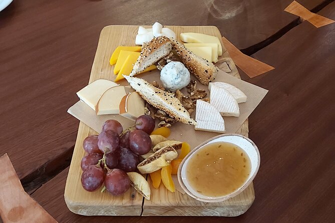 Vineyard & Wine Tasting Tour - Scenic Winery Experiences