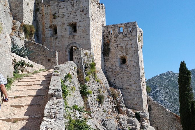 Visit Ancient Salona, Mighty Klis Fortress, and Stella Croatica - Discovering Klis Fortress