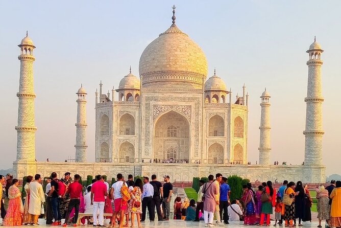 Visit Taj Mahal and Agra Fort at Sunrise With Private Guide/Breakfast Included - Accessibility Features