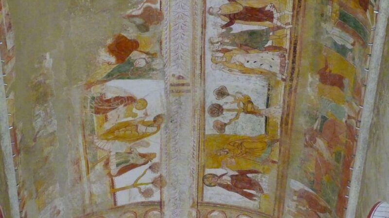 Visit the Church of St-Savin in a 1.5 Hours Tour - Exploring the Church of Saint-Savin