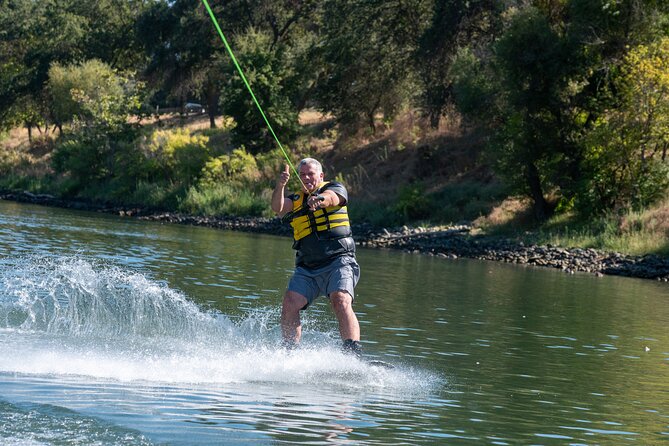 Wakeboard, Wakesurf or Kneeboard Private Half-Day Adventure - Safety and Gear