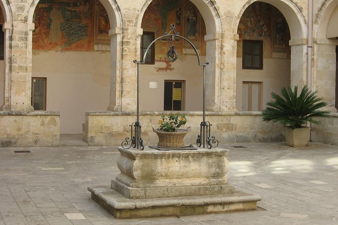 Walking Tour Galatina, Outstanding, Mind-Blowing Giottesque Frescoes in Puglia - Transportation Proximity