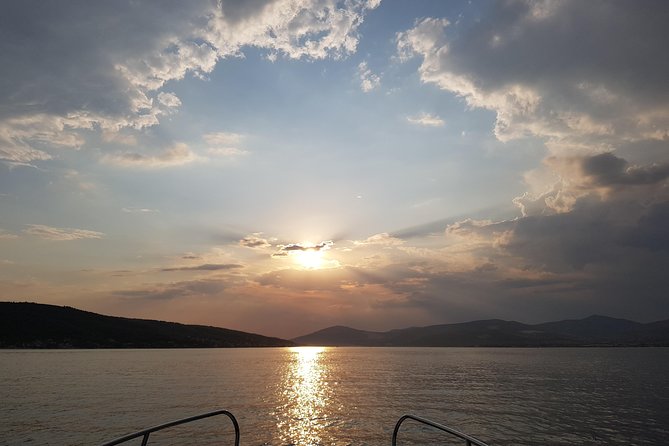 Water Taxi Ride From Hvar to Split Airport - Booking Information