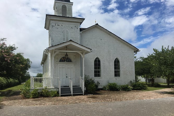 Whitney Plantation Private Tour With Round-Trip Transportation - Accessibility Options