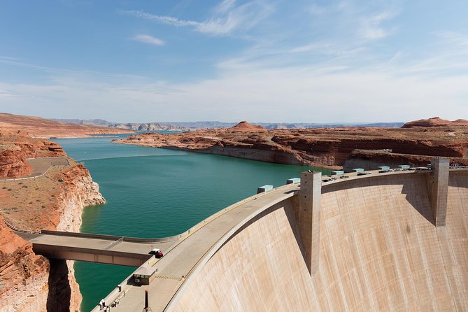 Wild West 5-Day Tour From LA: Santa Barbara, San Francisco, Yosemite, LAs Vegas - Meeting and Pickup