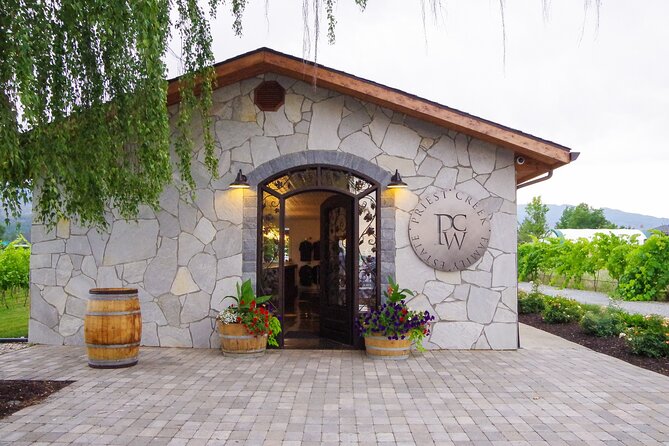 Wine Tour - Half Day Lakeshore & Southeast Kelowna - Pickup Information