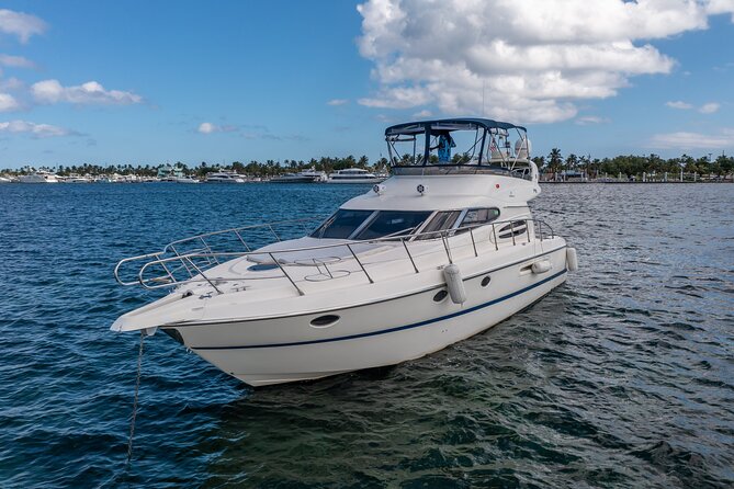 Yatch Day on Miami Waters - Whats Included in Your Day