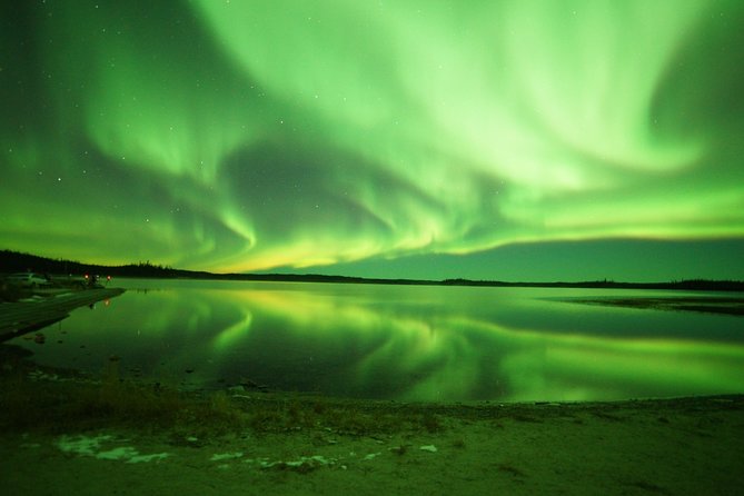 Yellowknife Tours - Aurora by Bus - Tour Inclusions and Accessibility