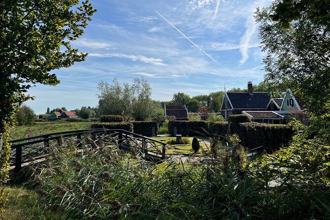 Zaanse Schans & Zaandijk: Historical Self-Guided Walking Tour - Navigating the Walking Route