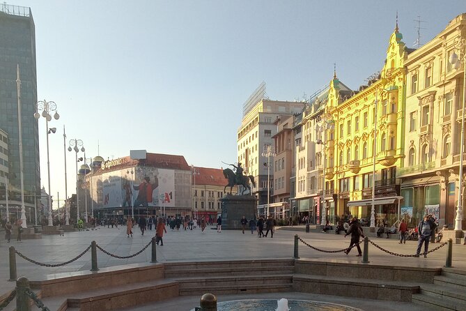 Zagreb History Walking Tour - Accessibility and Participation