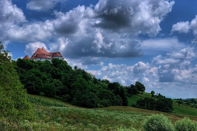 Zagreb to Trakoscan Castle Tour Review - Pricing and Availability