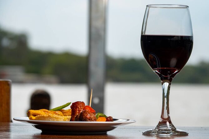 4 Days Victoria Falls Safari Tour & Chobe National Park Game Drive - Good To Know